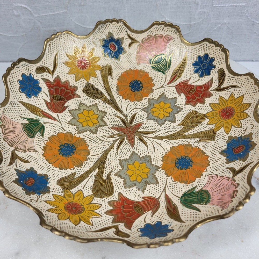 Hand Painted Brass Pedestal Bowl Trinket Floral Catch All Scalloped Rim Vintage - Picture 15 of 16